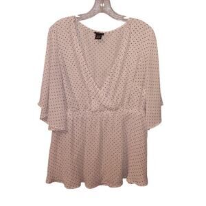EUC Torrid Size 12 (0) White Black Dots Smock Deep V-Neck Flutter Sleeves Top